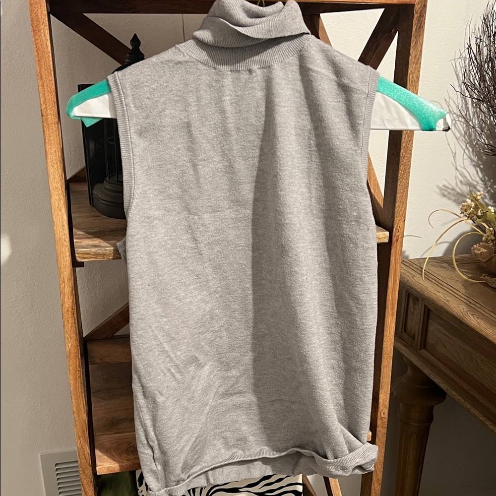 Ann Taylor Light Gray Knit Turtleneck